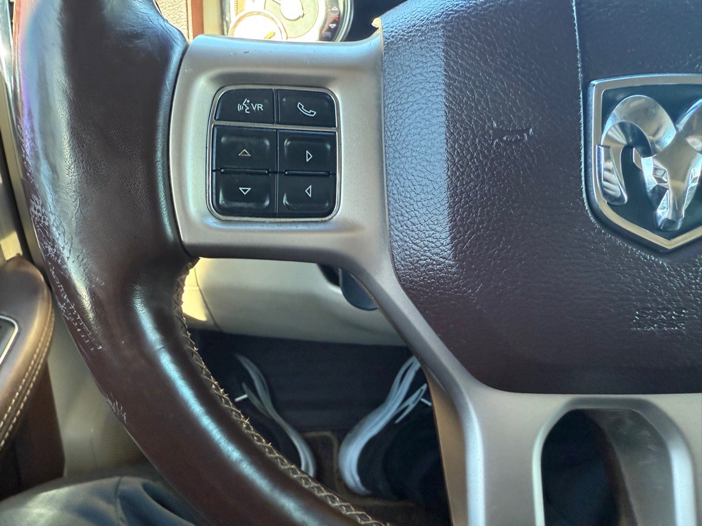 2015 RAM 3500 Image 28