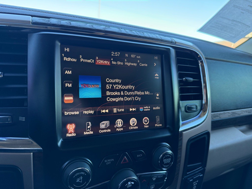 2015 RAM 3500 Image 32