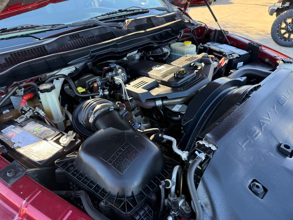 2015 RAM 3500 Image 35