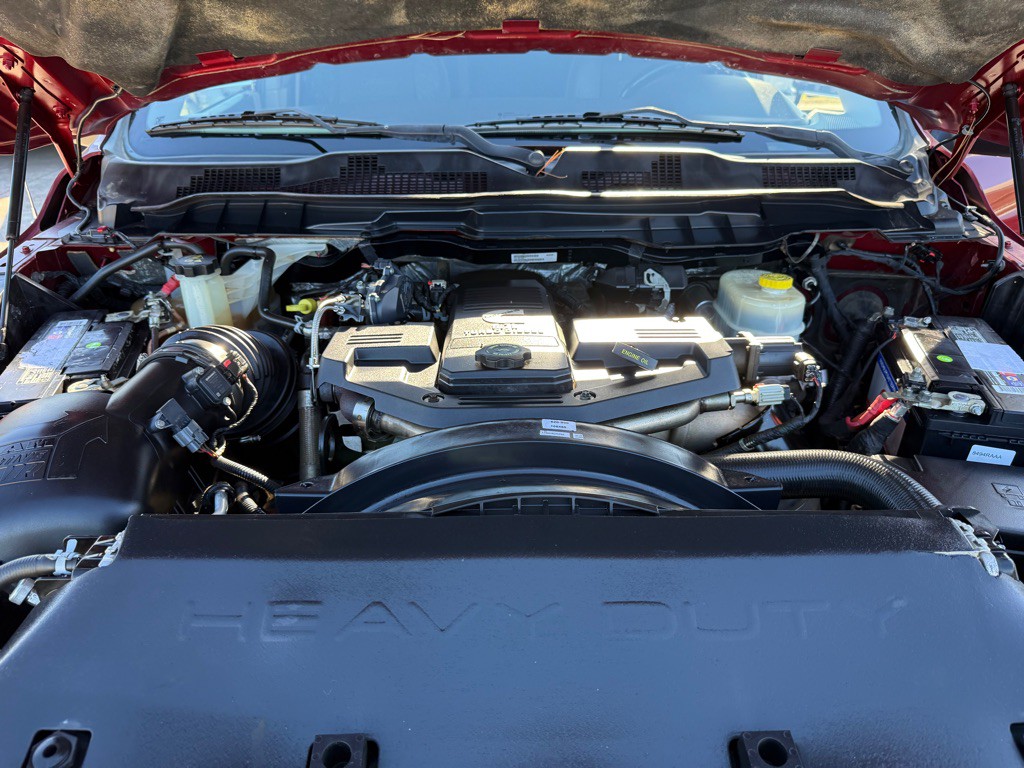 2015 RAM 3500 Image 36