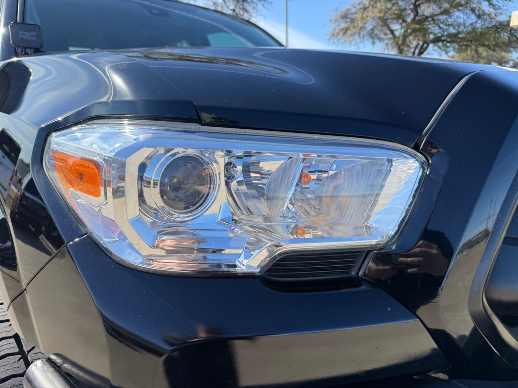 2022 Toyota Tacoma Image 11