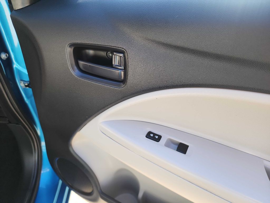 2019 Mitsubishi Mirage Image 30