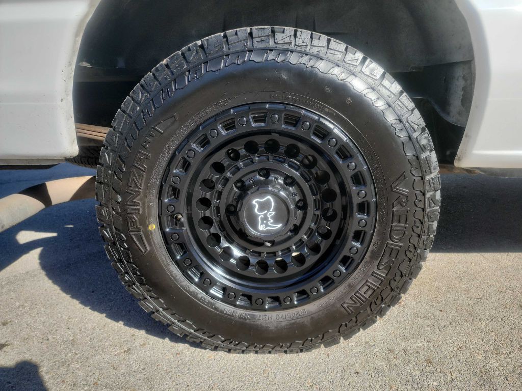 2009 Ford Econoline Image 12