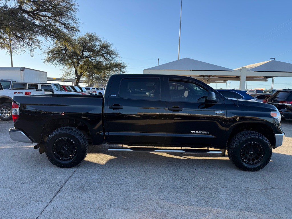 2015 Toyota Tundra Image 8