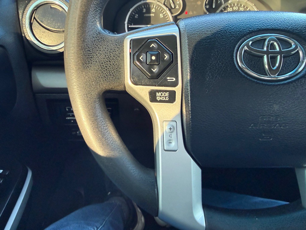 2015 Toyota Tundra Image 30