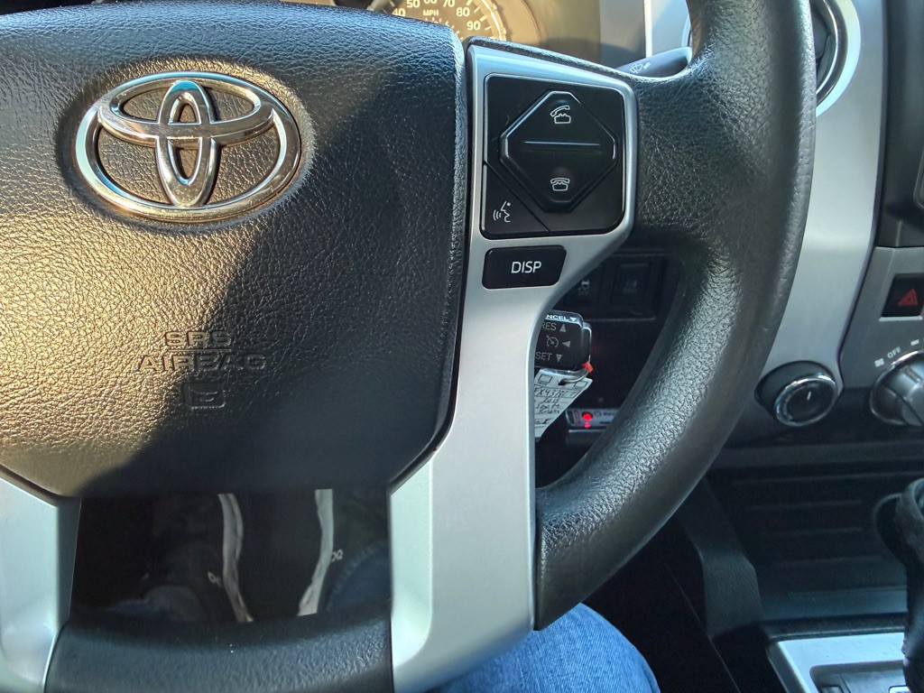 2015 Toyota Tundra Image 31