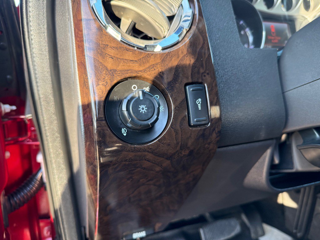 2014 Ford F-250 Image 22