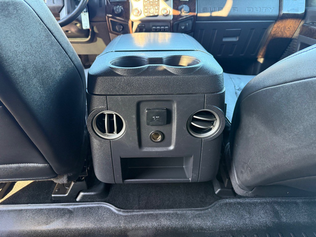 2014 Ford F-250 Image 24