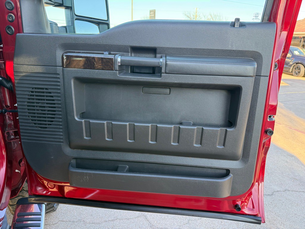 2014 Ford F-250 Image 27