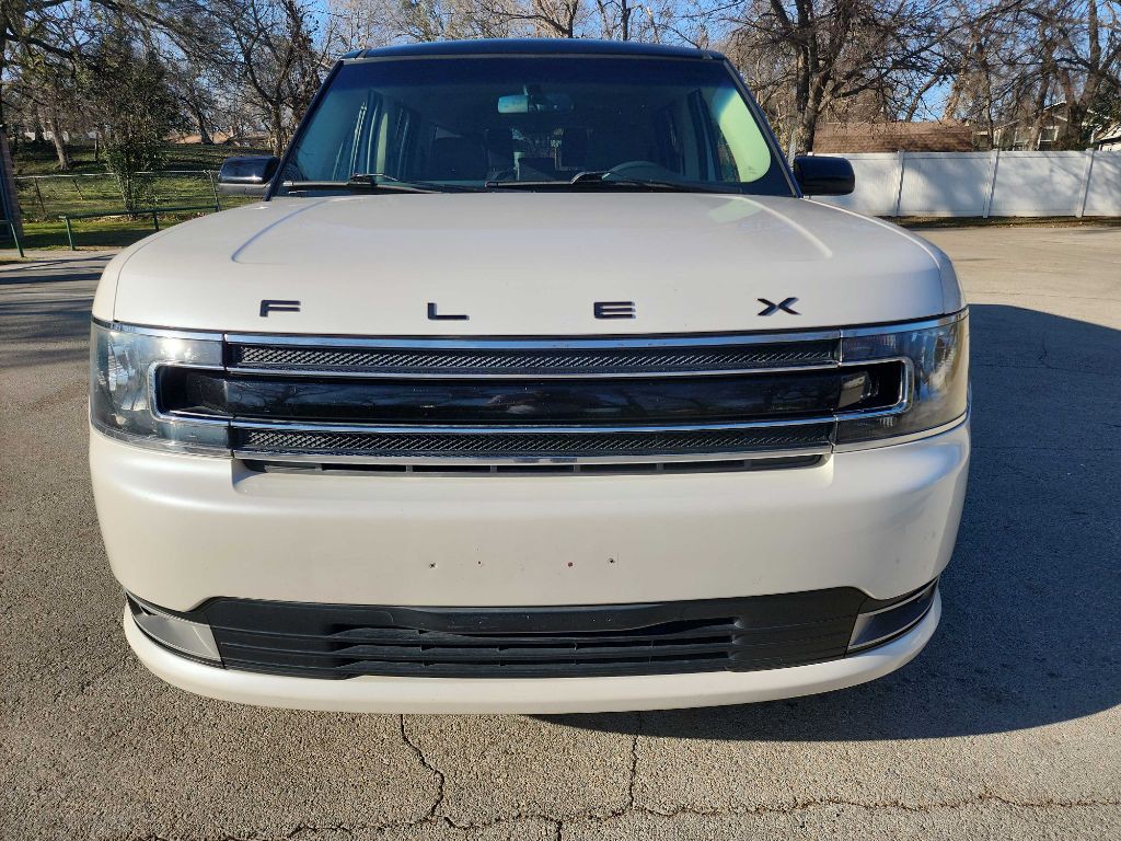 2017 Ford Flex Image 2