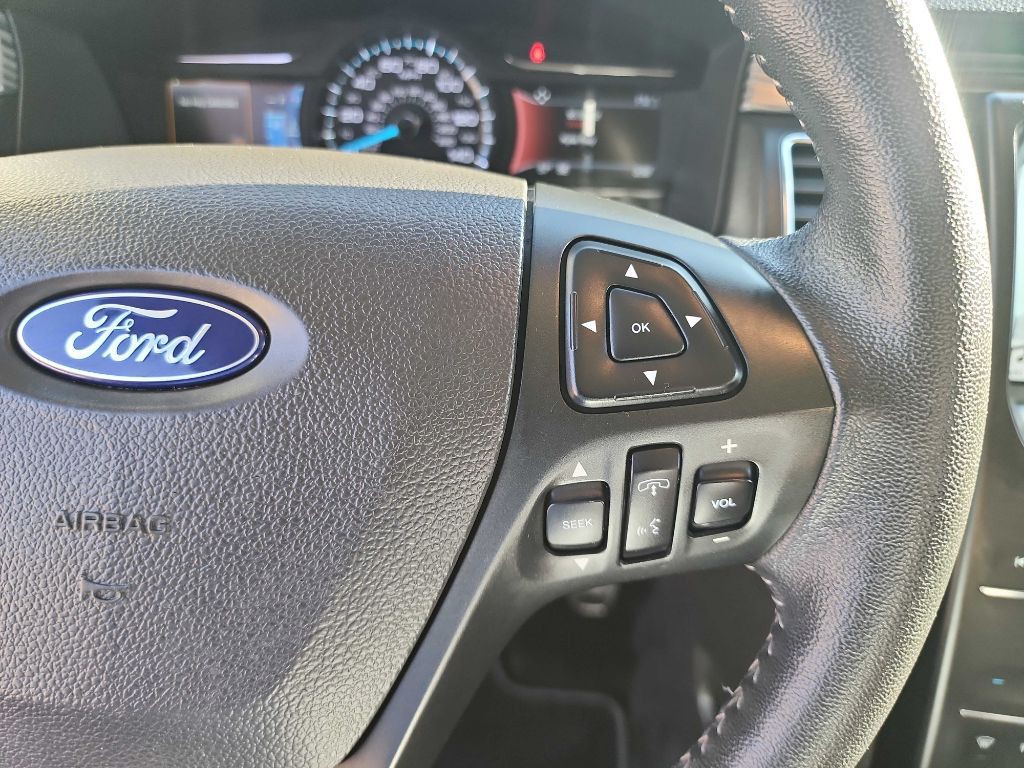 2017 Ford Flex Image 17