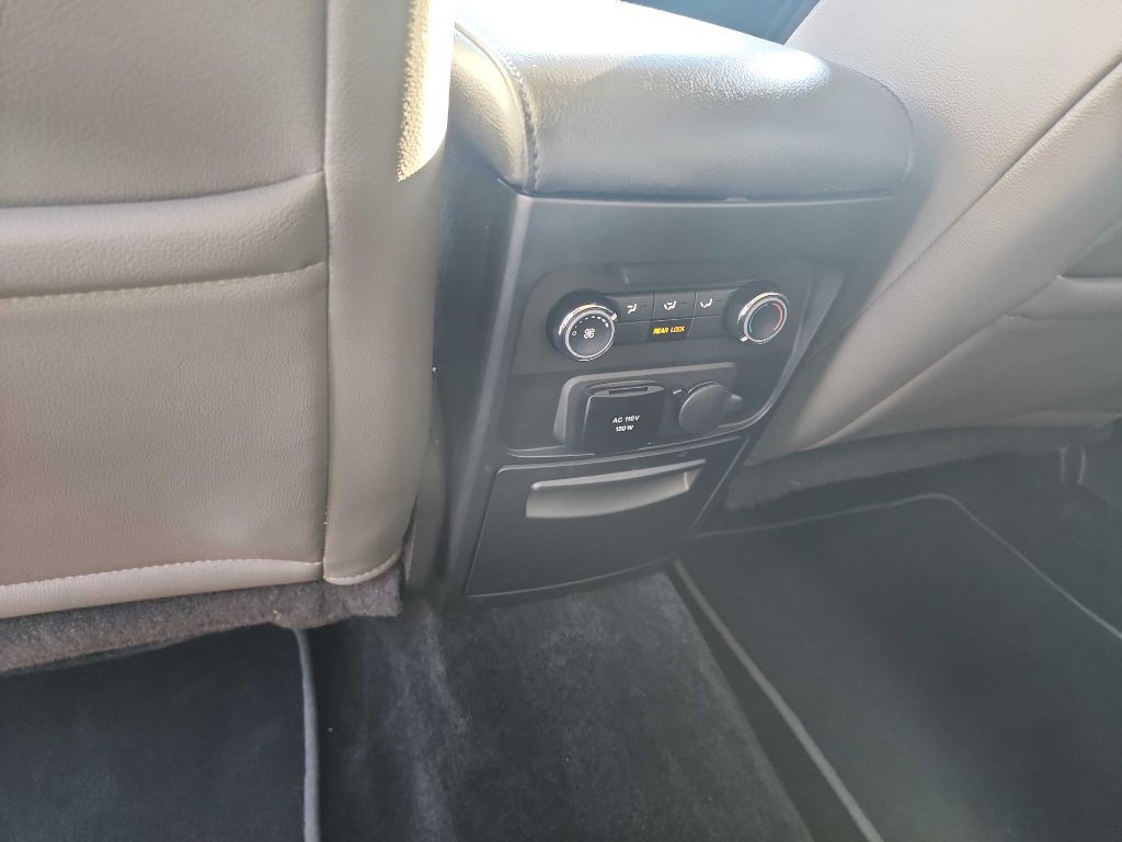 2017 Ford Flex Image 28