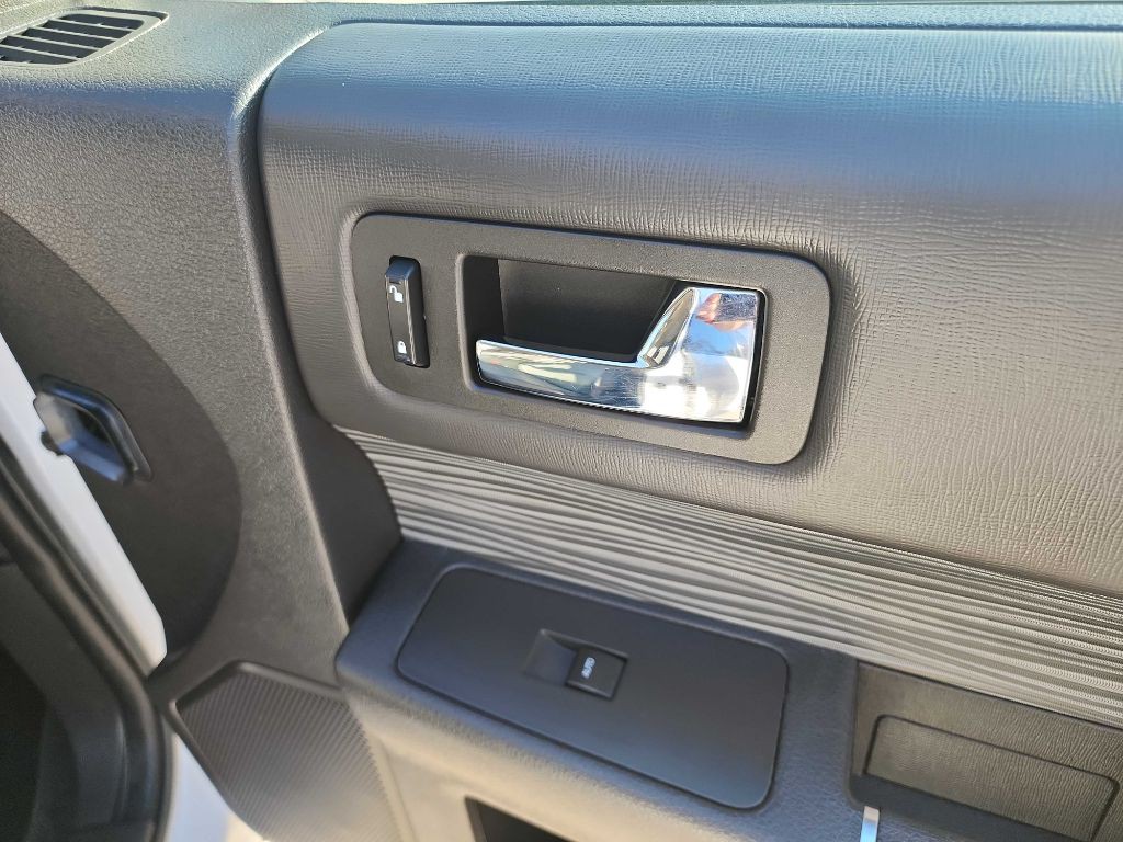 2017 Ford Flex Image 36