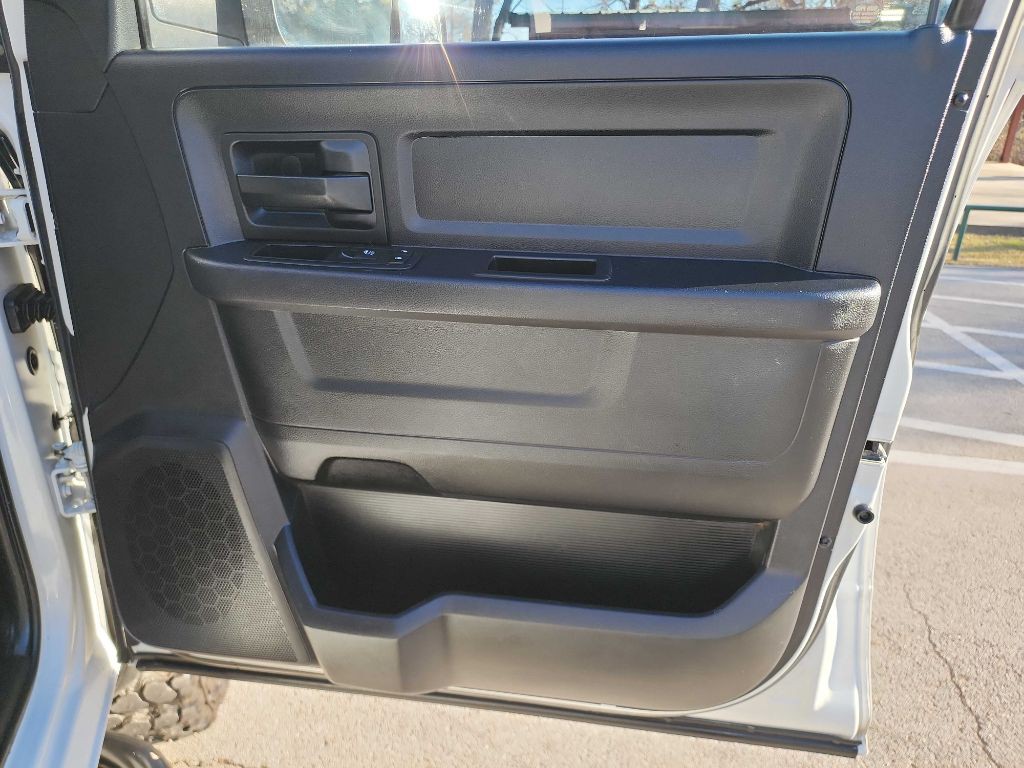 2013 RAM 2500 Image 24