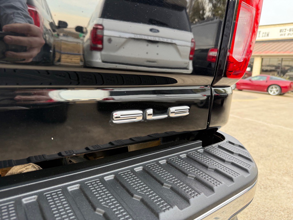 2020 GMC Sierra Image 9