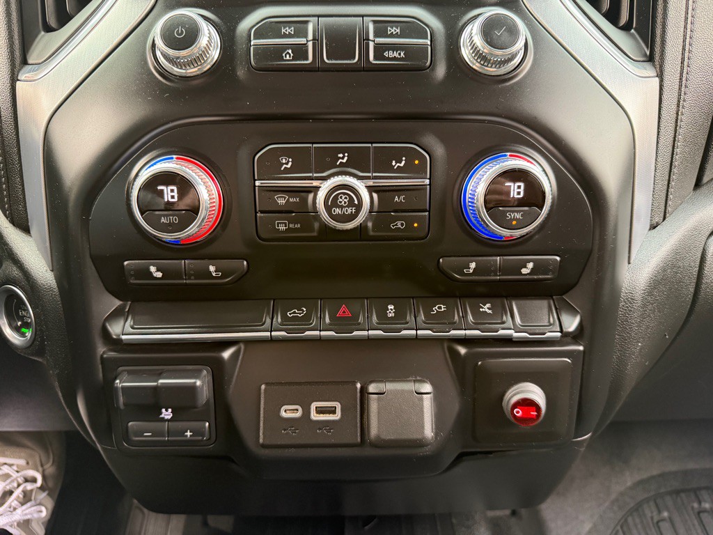 2020 GMC Sierra Image 30