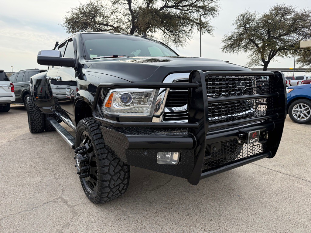 2017 RAM 3500 Image 1