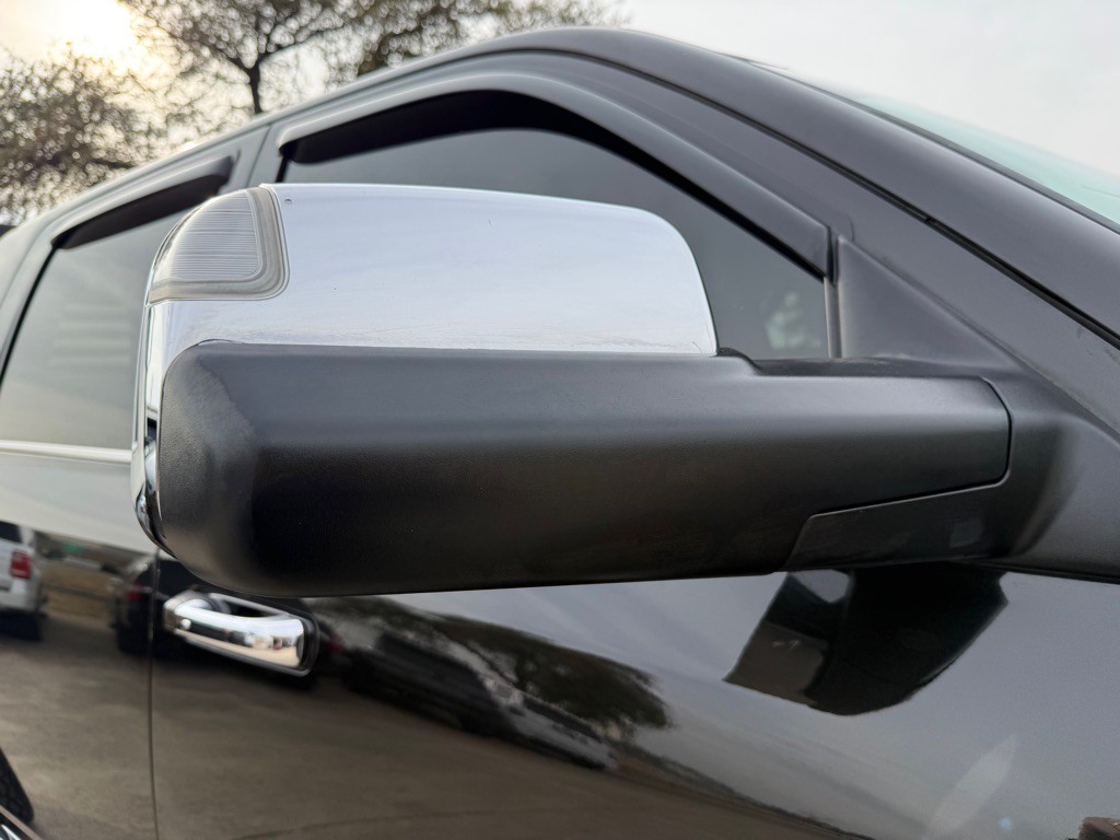 2017 RAM 3500 Image 11