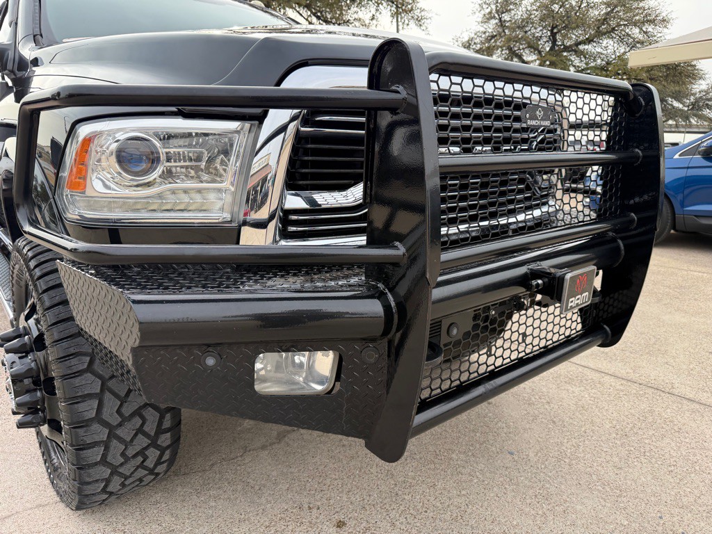 2017 RAM 3500 Image 12