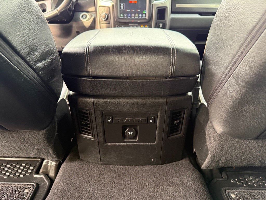 2017 RAM 3500 Image 25