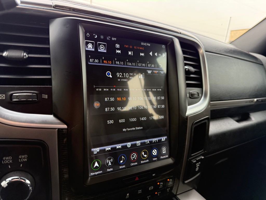 2017 RAM 3500 Image 33