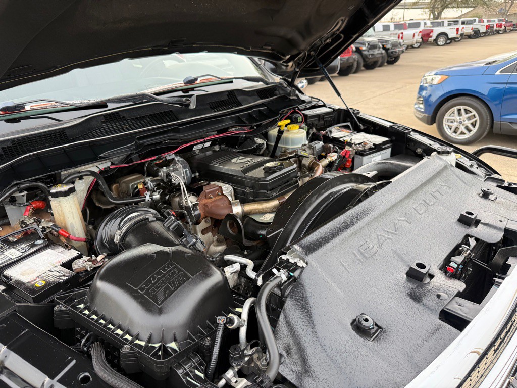 2017 RAM 3500 Image 37