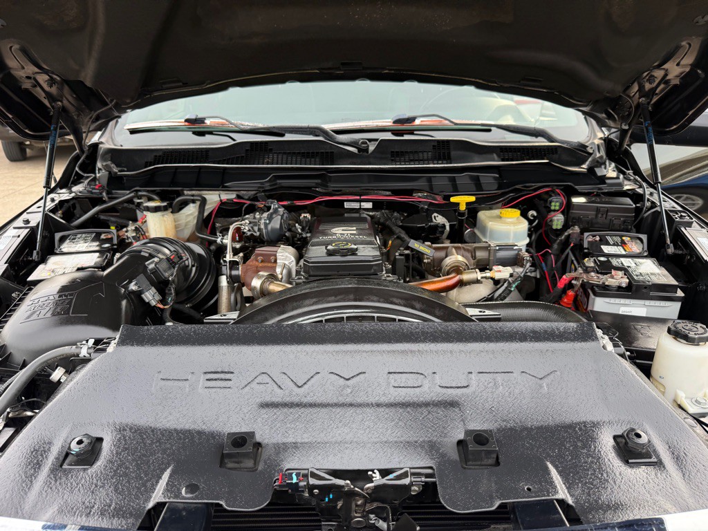 2017 RAM 3500 Image 38