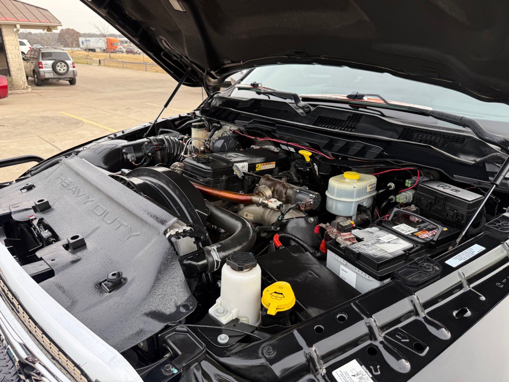 2017 RAM 3500 Image 39