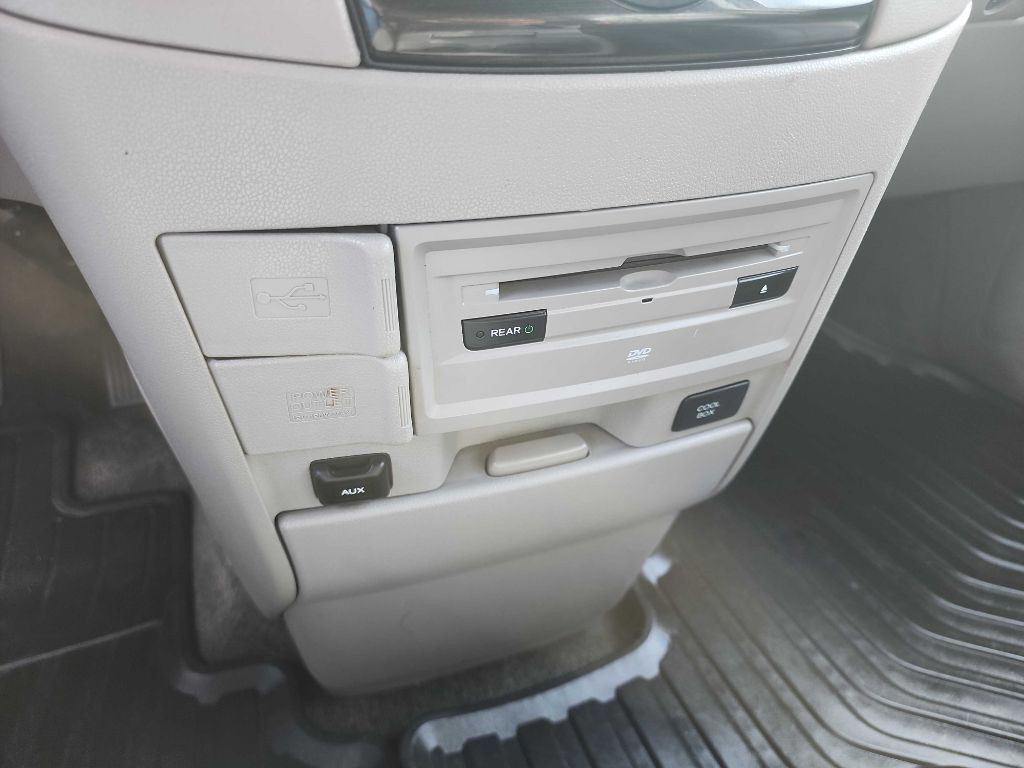 2014 Honda Odyssey Image 29