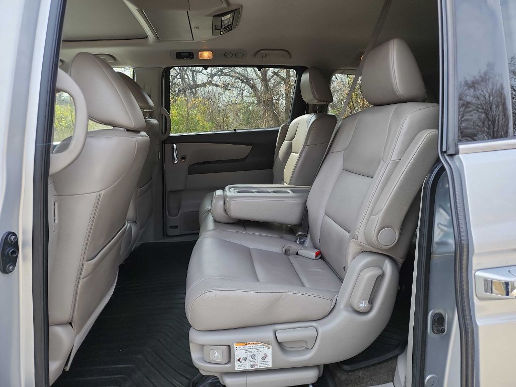 2014 Honda Odyssey Image 31