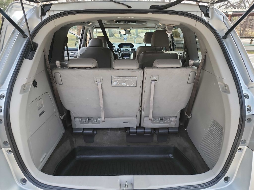 2014 Honda Odyssey Image 37