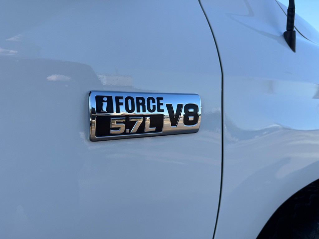 2014 Toyota Tundra Image 10