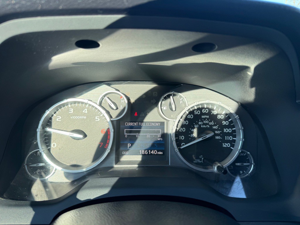 2014 Toyota Tundra Image 28