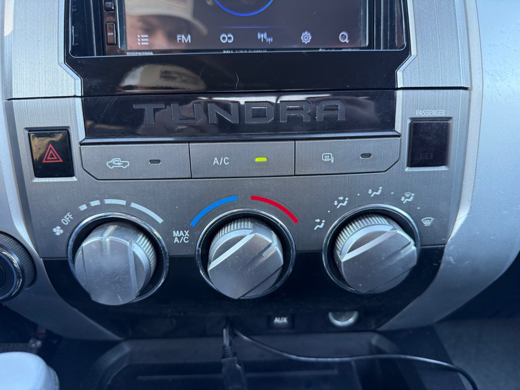 2014 Toyota Tundra Image 33