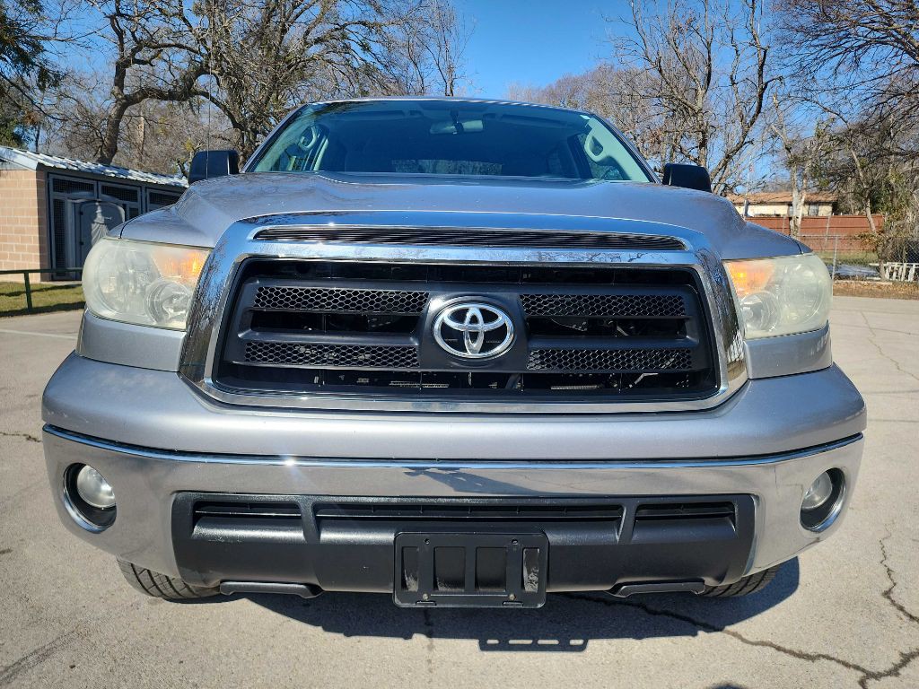 2010 Toyota Tundra Image 2