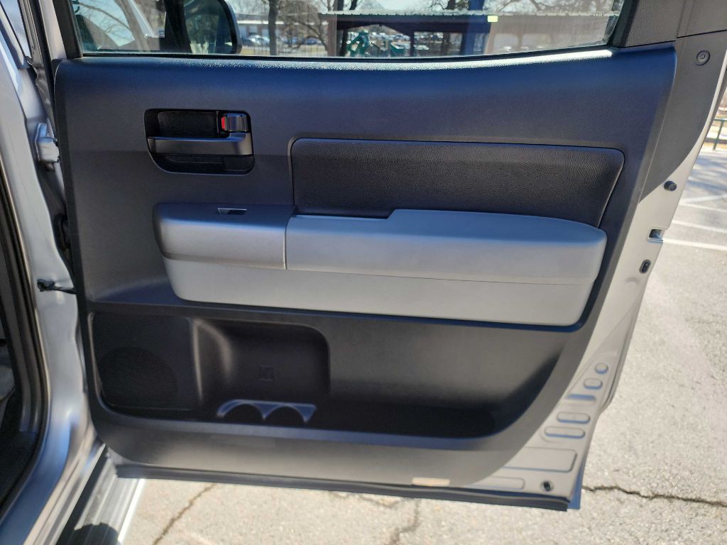 2010 Toyota Tundra Image 29