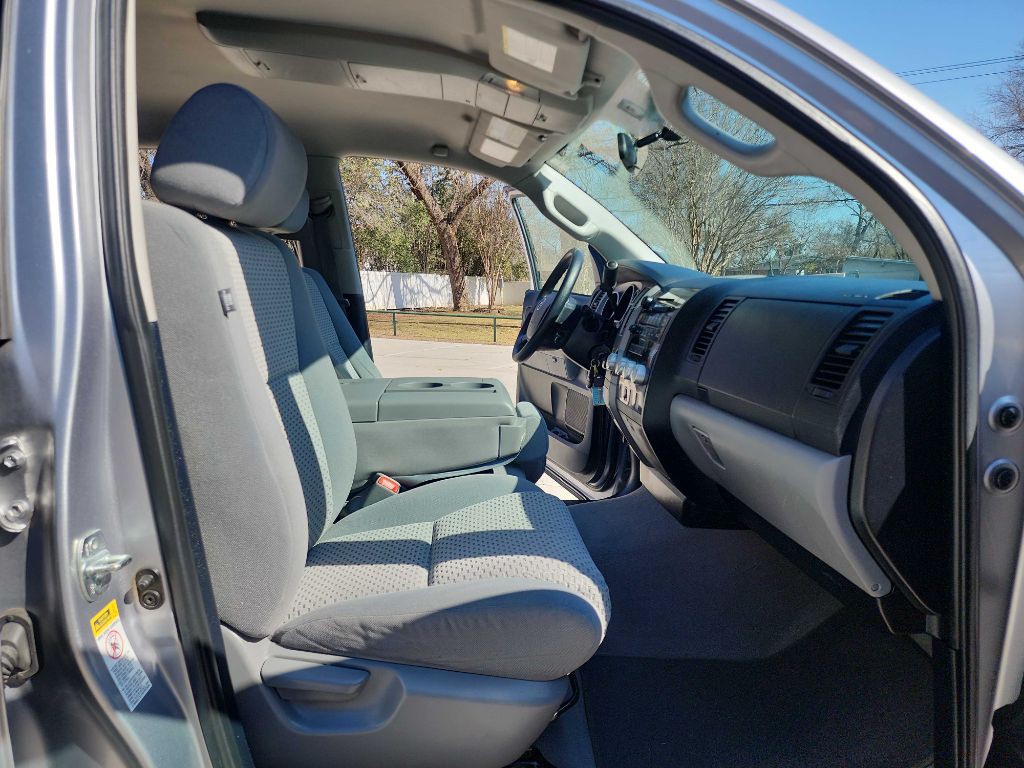 2010 Toyota Tundra Image 36