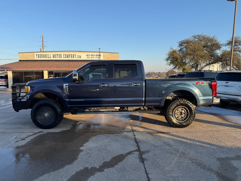 2017 Ford F-250 Image 4