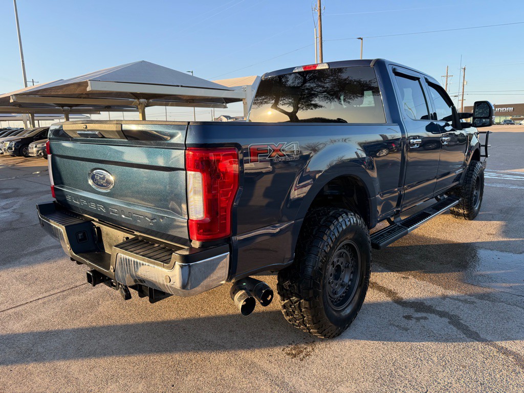 2017 Ford F-250 Image 7