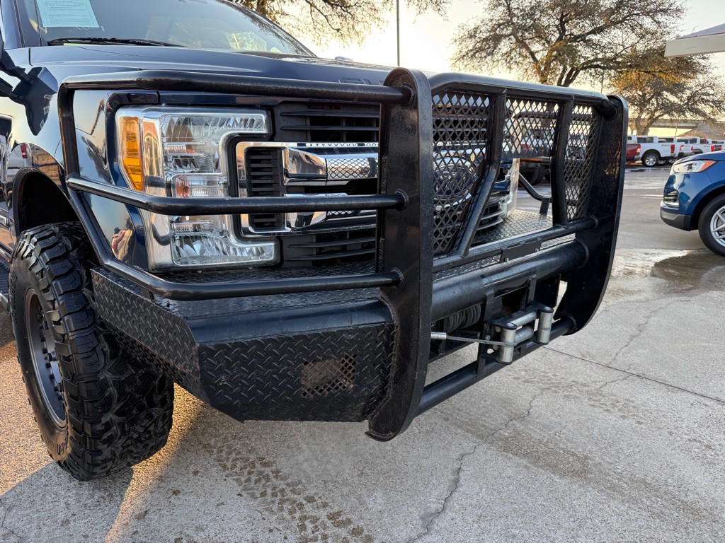 2017 Ford F-250 Image 11