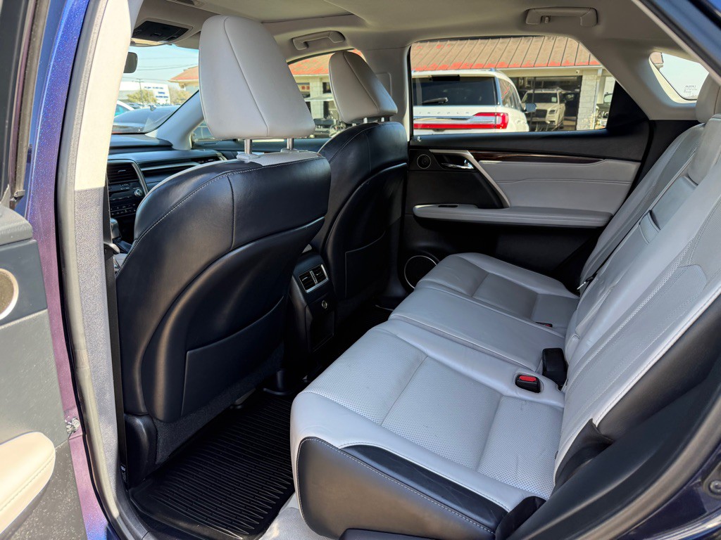 2017 Lexus RX Image 15