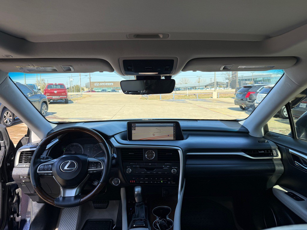 2017 Lexus RX Image 23