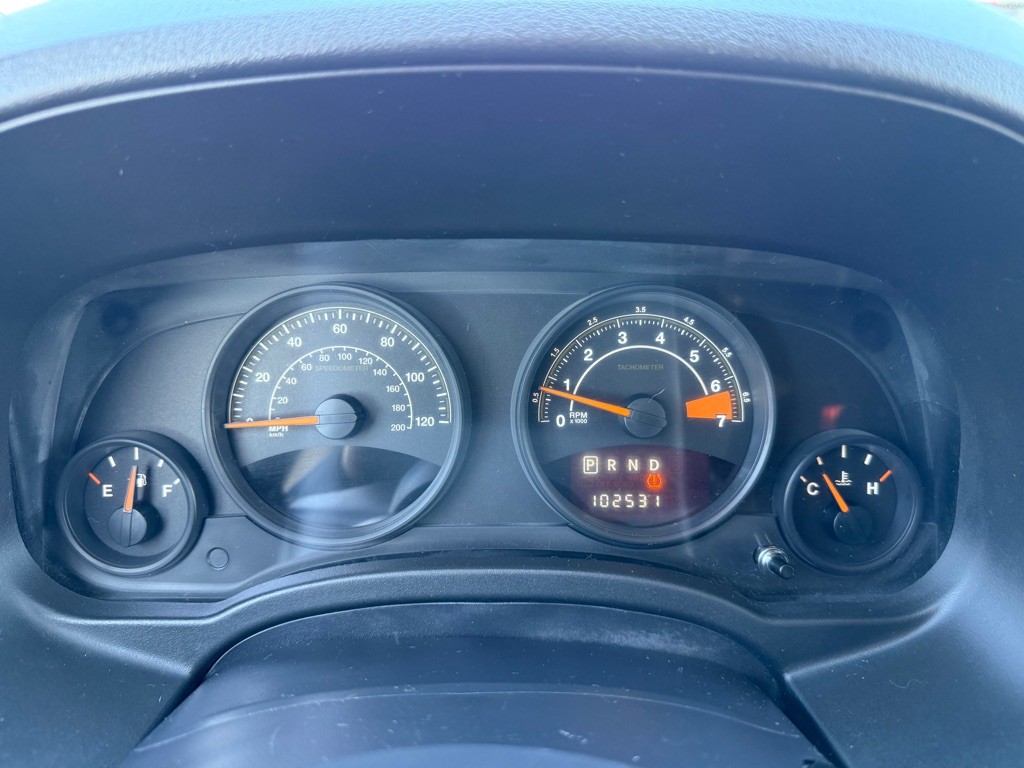 2015 Jeep Compass Image 23