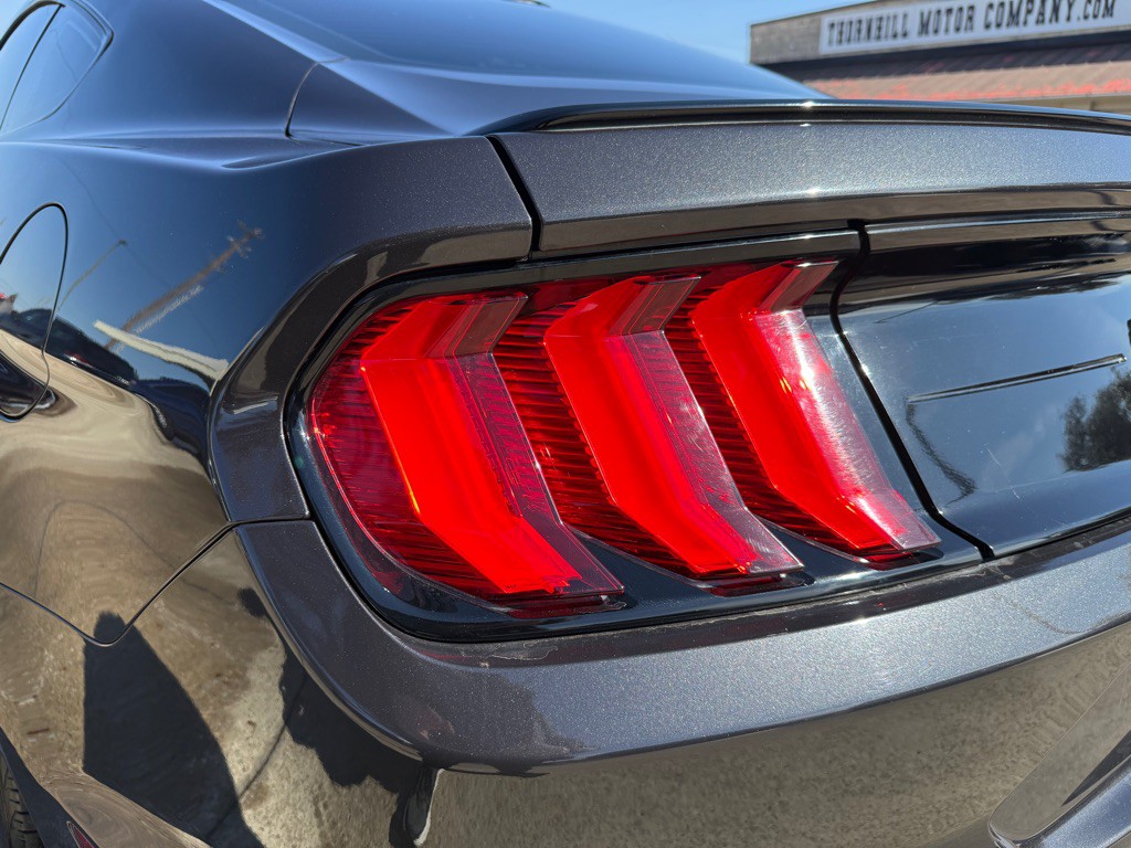 2023 Ford Mustang Image 9