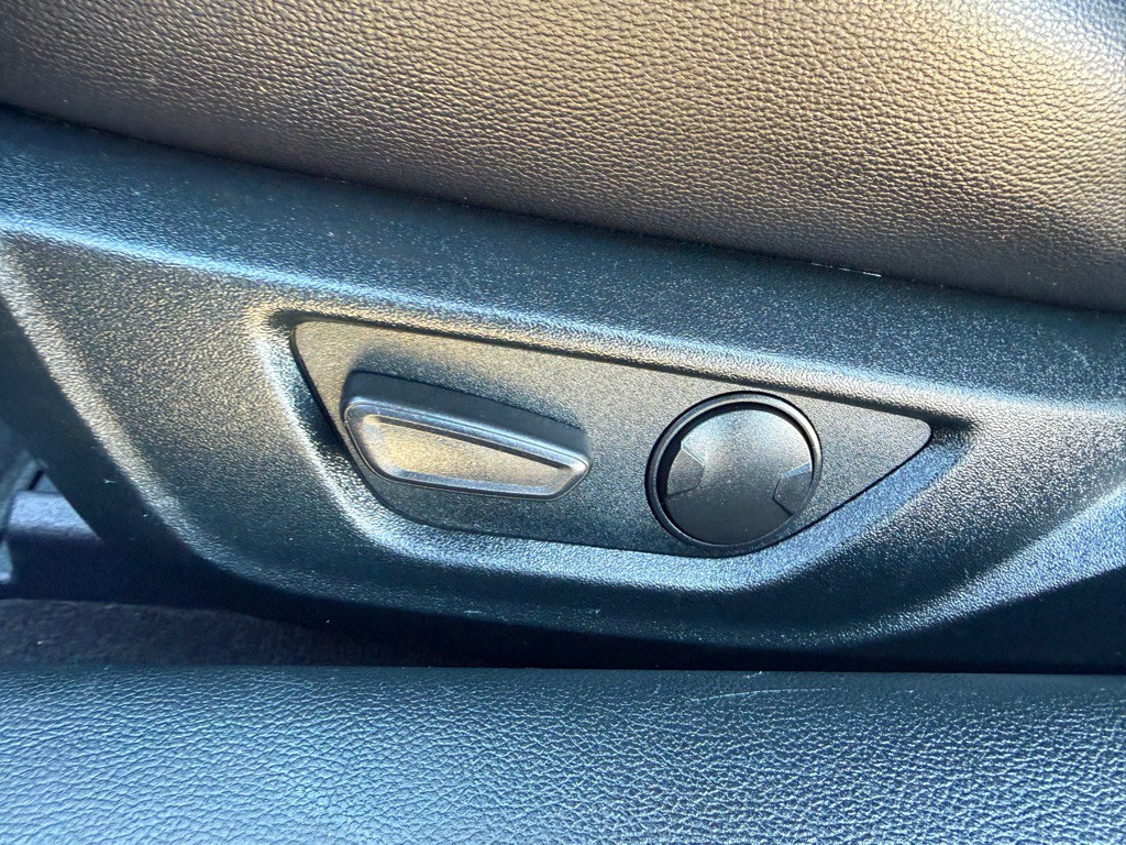 2023 Ford Mustang Image 19