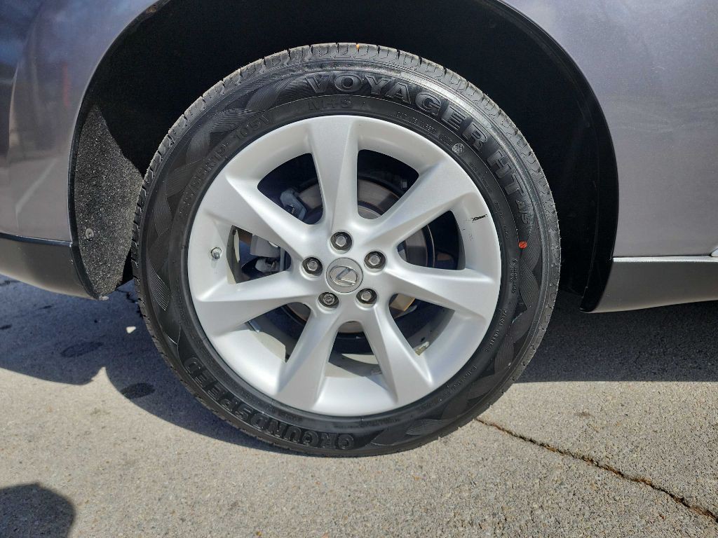 2012 Lexus RX Image 12