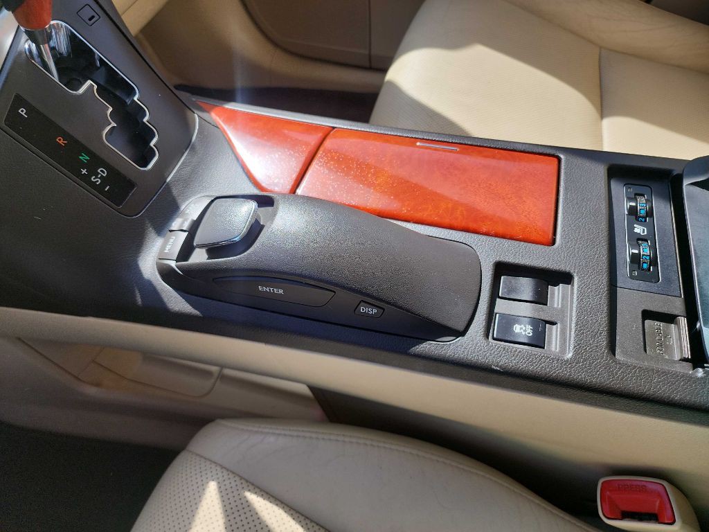 2012 Lexus RX Image 24