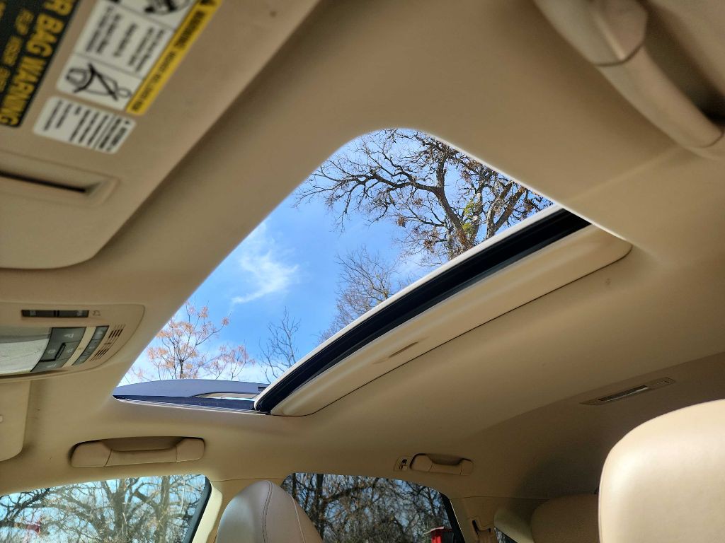 2012 Lexus RX Image 26