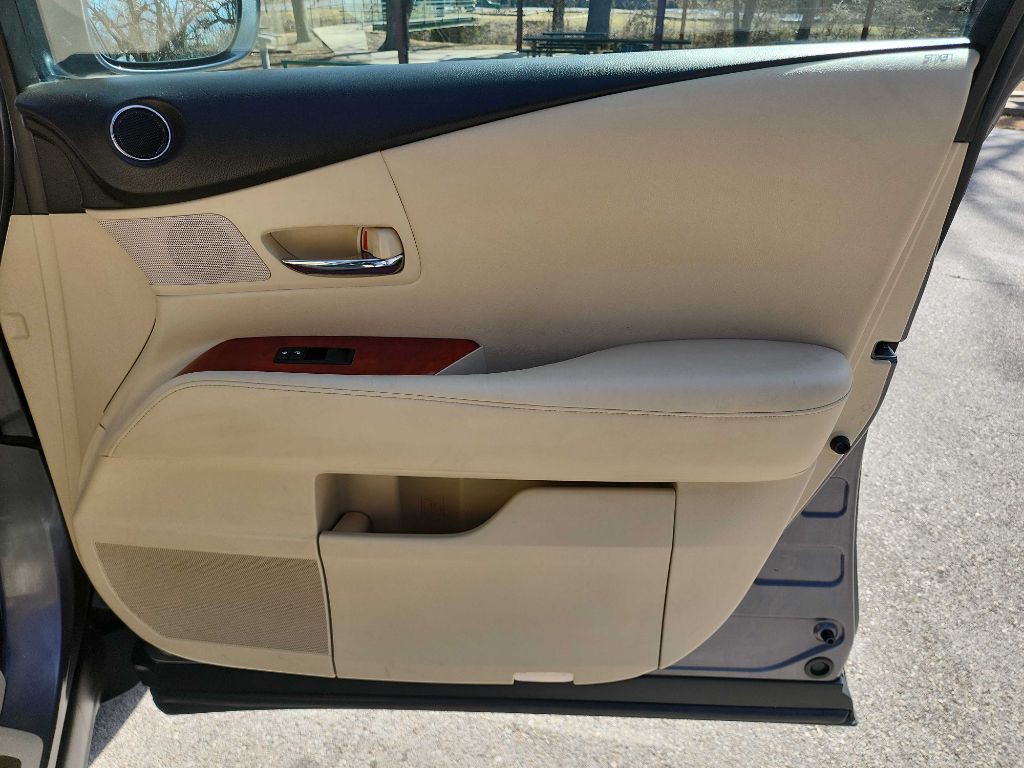 2012 Lexus RX Image 36