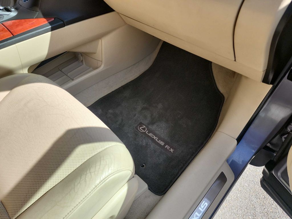 2012 Lexus RX Image 39